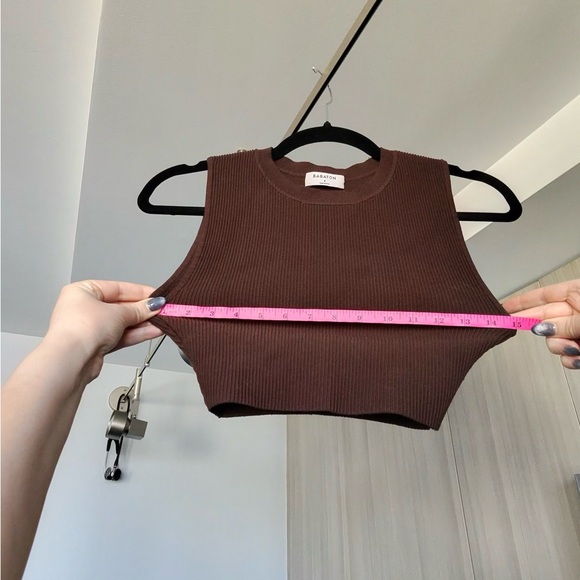 Aritzia Babaton Sculpt Knit Muscle Cropped Tank - Brown - Small - Picture 13 of 15